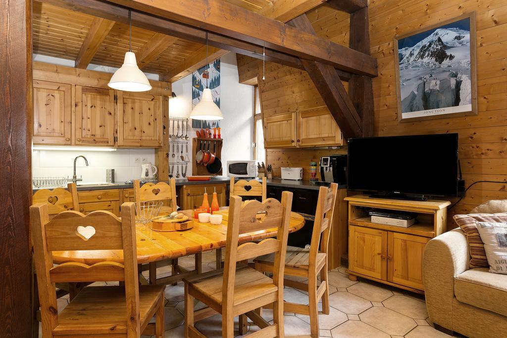 Apartment Vila 1 - Cosy Central Chamonix Loft Εξωτερικό φωτογραφία